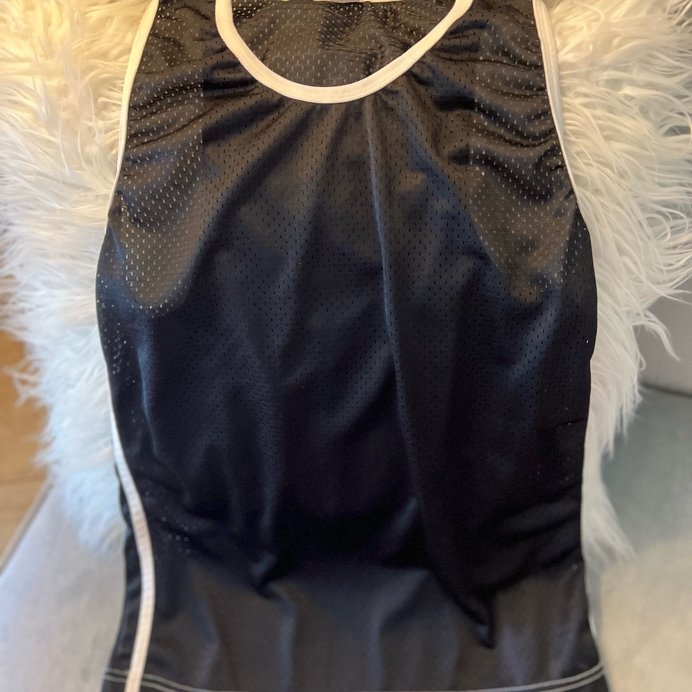 🔥Women’s Black and White Mesh Athletic Tank Top